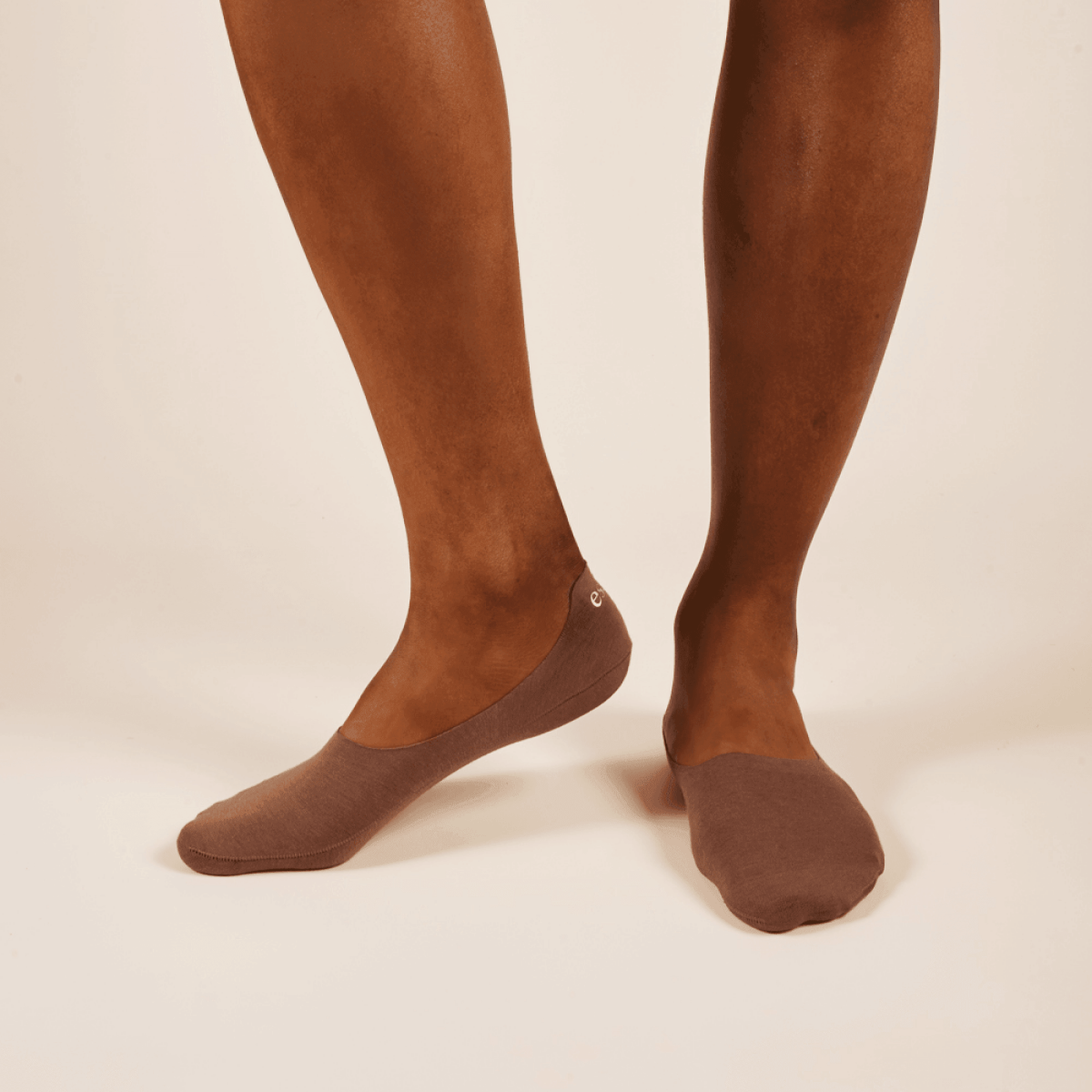 essoc women's and men's tan cotton no show socks